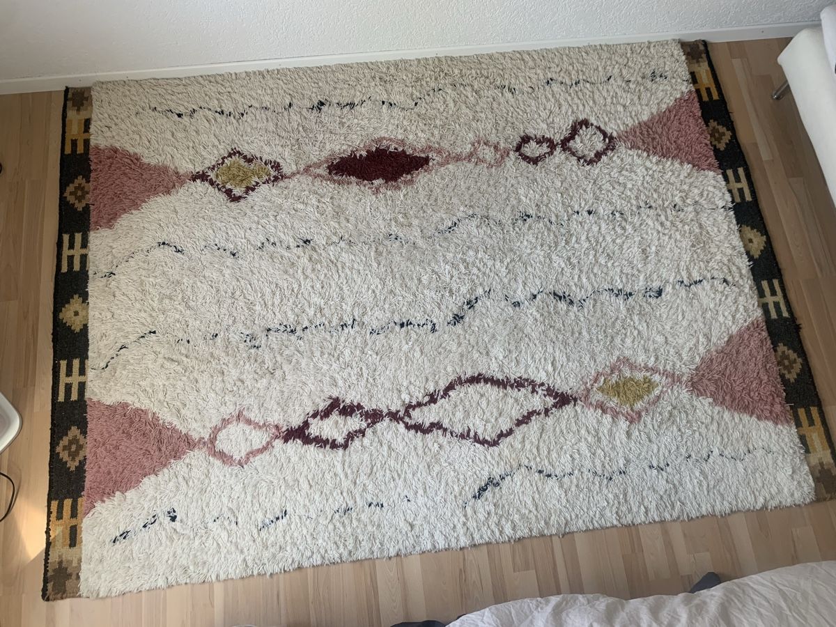 Tappeti: Wool Rug 160x230cm – Usato da Liebefeld venduto da mil_86qp
