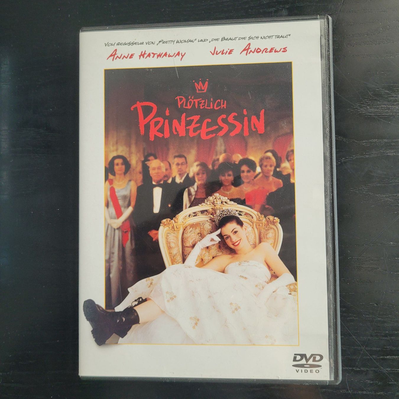 Tutti i DVDs: Plotzlich Prinzessin -Anne Hathaway /DVD – Usato da SCHÜBELBACH venduto da CoKaHa