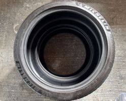 2 Michelin Pilot Sport 4S (*) 275/35 ZR19