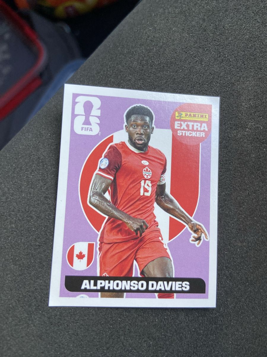 Panini Carte collezionabili: Panini Extra Sticker Alfonso Davies Neu – Nuovo (secondo la descrizione) da Lotzwil venduto da kie_t777