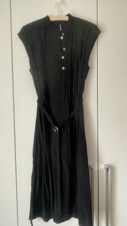 Kleid schwarz Grösse M  mit Gürtel guter Zustand