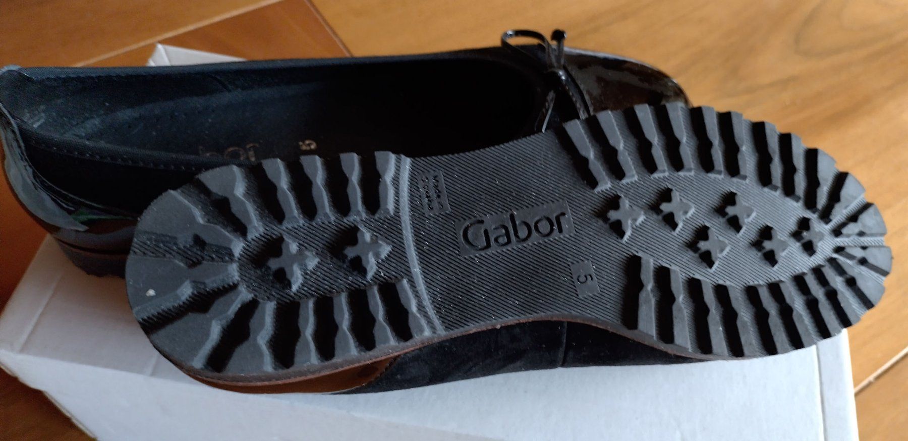 Gabor Scarpe da donna: Ballerina schwarz Ledermix Gr. 38 – Usato da Zug venduto da Maari-Liis 1