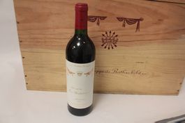 12  x Vin Mise de la Baronnie Médoc 1990 Rothschild