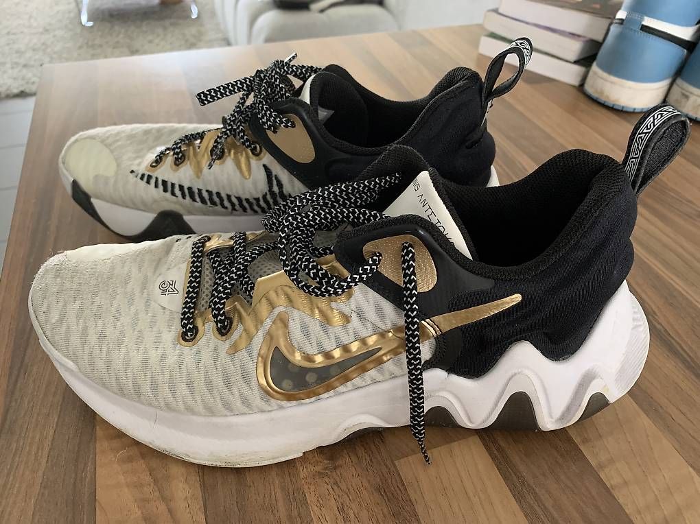 Chaussures hommes: Baskets Nike – D'occasion à Carouge GE par Pageval