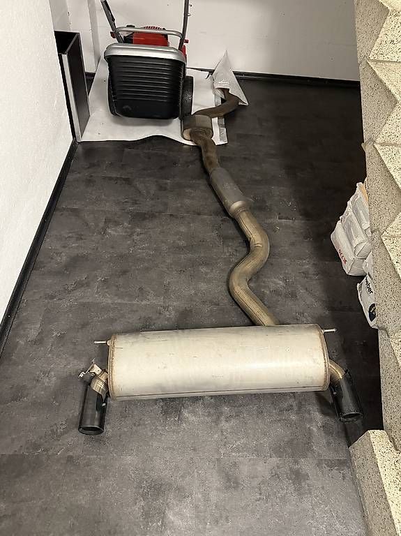 BMW Sistemi di scarico: Original Auspuff BMW M140i – Usato da Seewen SZ venduto da Archi96