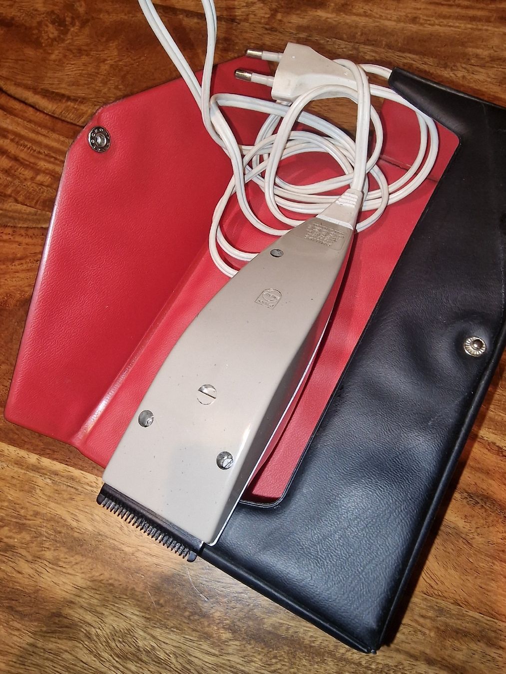 Taglio: Philips Haarschneider Vintage mit Etui – Usato da Niederwangen BE venduto da benbrik1 2