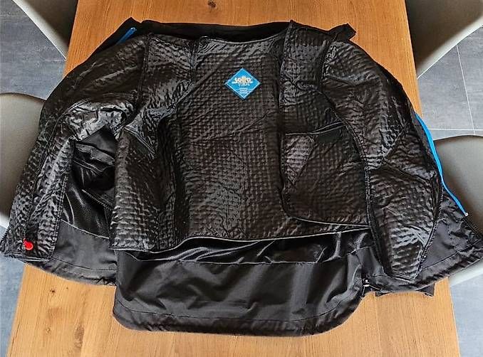 Giacche: Veste de moto IXS Lennik-ST – Usato da Cudrefin venduto da hug_jwy6 3