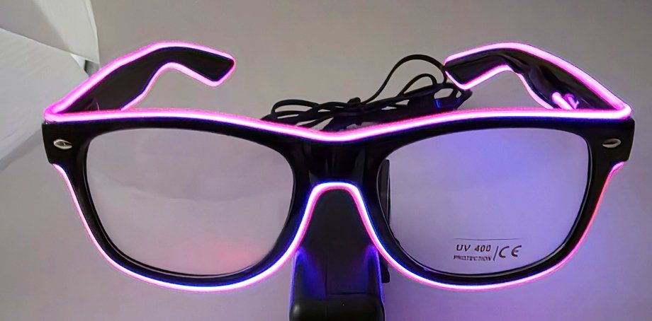 Brillen & Gläser: LED-Brille Neon Pink Frame – Neu (gemäss Beschreibung) aus Zürich von Numark 1