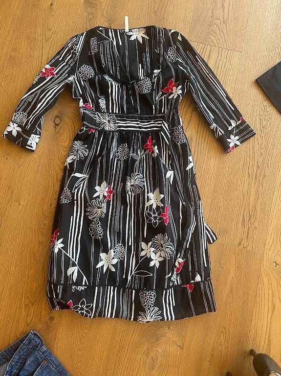 Kleider: Kleid Pepe Jeans, Gr. M – Gebraucht aus Spiegel b. Bern von ale_b5pt