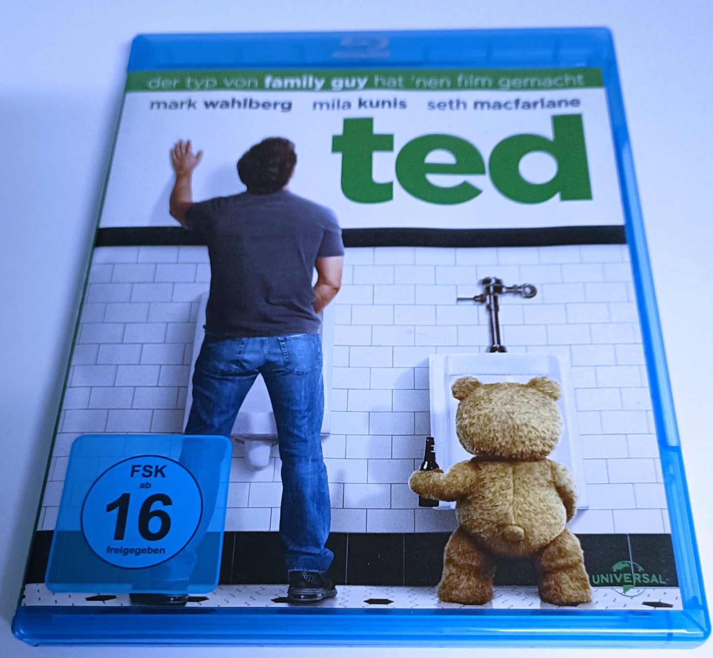Tutti i DVDs: Ted (Blu-Ray) – Usato da Köniz venduto da Movieportal007