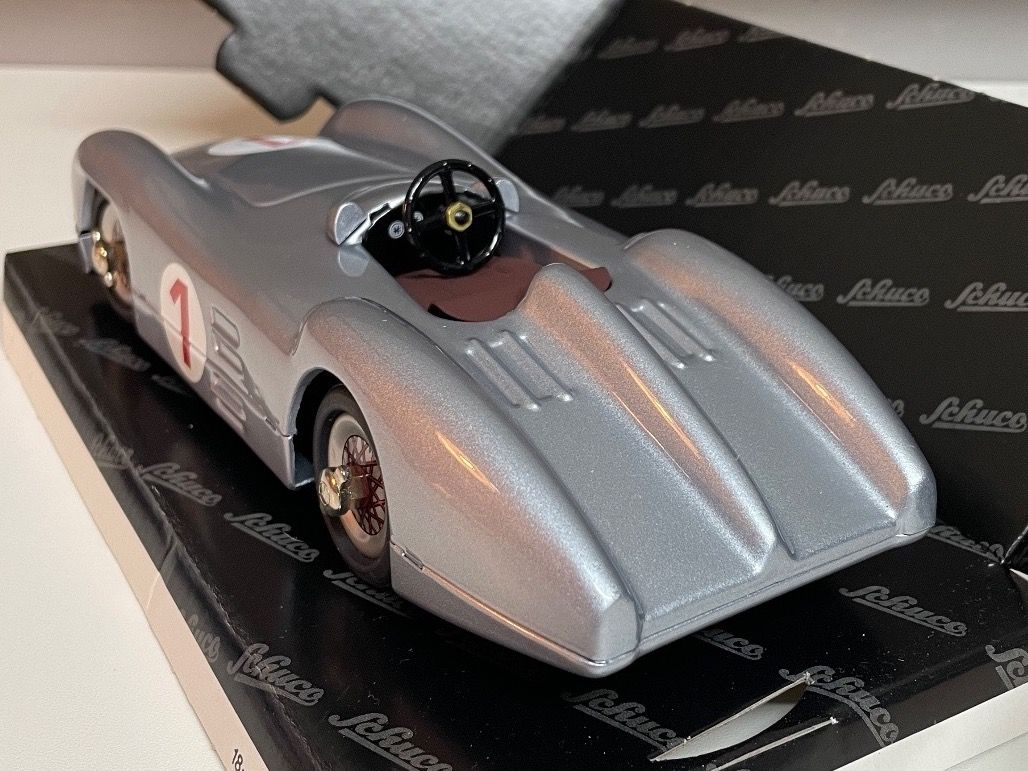 Schuco Modellautos: Schuco Mercedes Stromlinie W 196 – Neu und originalverpackt aus Gossau ZH von Robroy66 1