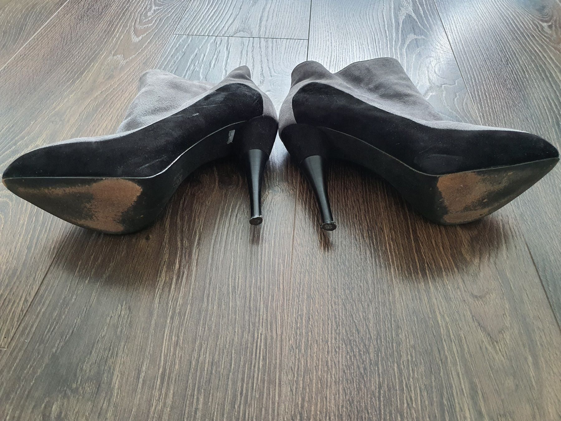 Calvin Klein Chaussures femmes: CALVIN KLEIN Stiefeletten. Grosse 37 – D'occasion à Basel par morochadelsur 5