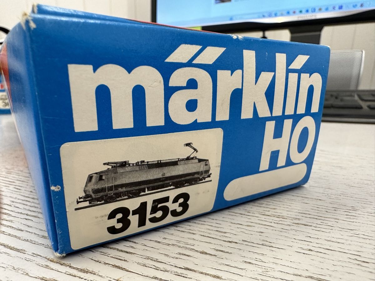 Märklin Modellini di ferrovie: Märklin 3153 DB BR 120 – Usato da Lupsingen venduto da New-Haven 8