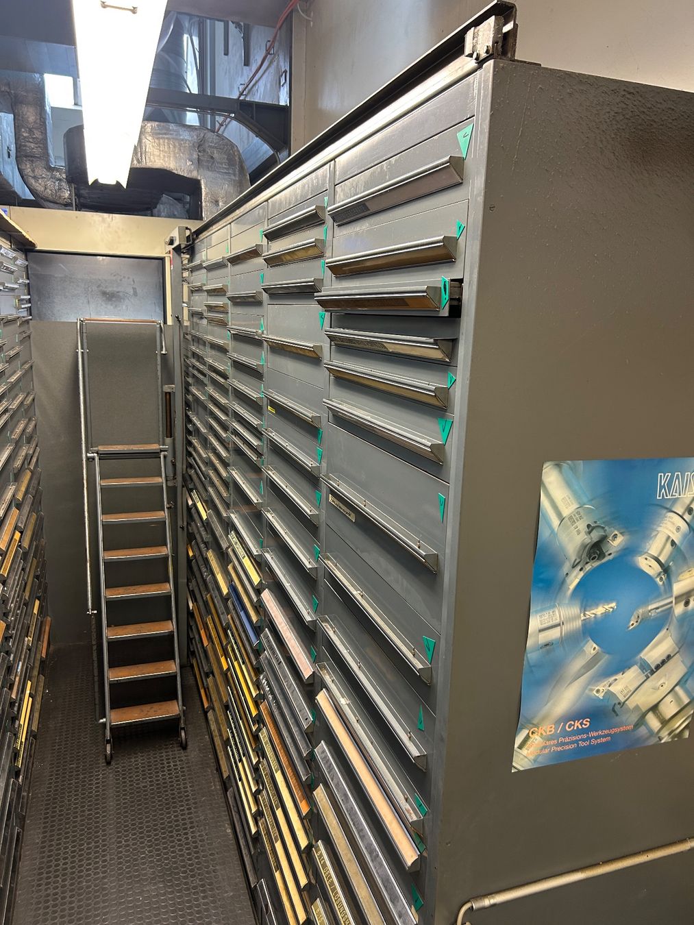Vidmar Étagères: Schubladenwand Schwerlast VIDMAR 2x – D'occasion à Rothenfluh par BitterlinPartner 2