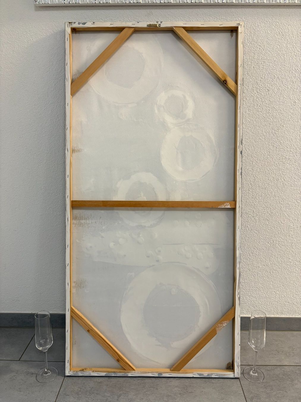 Gemälde: 60 cm breitx 120 cm hoch Acryl Gemälde Metallringe – Gebraucht aus Ottenbach von TimelessEmotions. 9