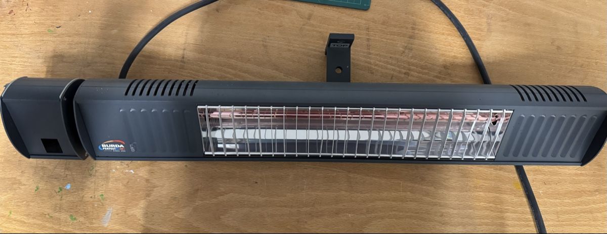 Radiatori: Burda TERM 2000 Bluetooth IP67 - Anthrazit – Usato da Trachslau venduto da Hedkandi__
