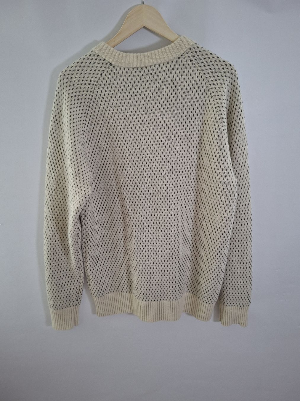 Pullover & Sweatshirts: Winter Strickpullover, Beige/Weiss, Top Zustand, Grösse M – Neu (gemäss Beschreibung) aus Rorschach von joh_v2y2 3