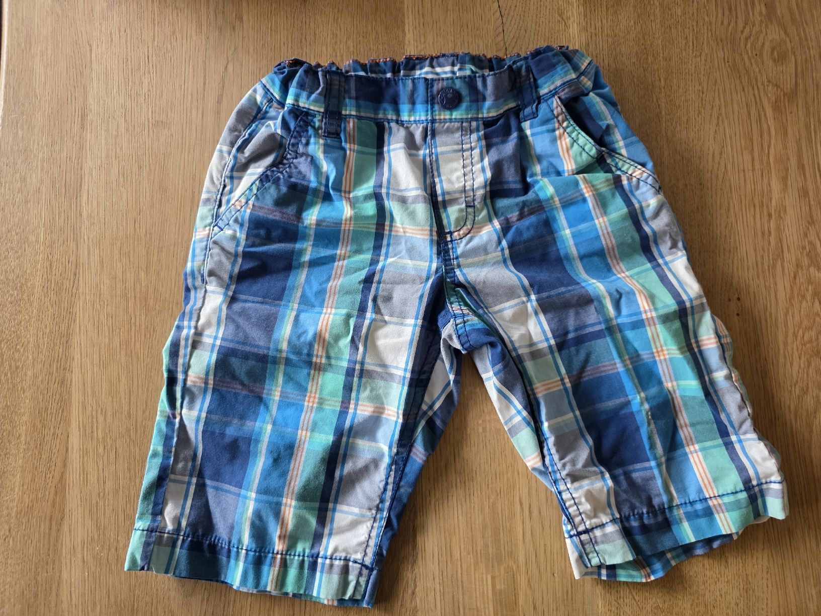 Hosen: Short C&A Kids 122cm – Gebraucht aus Altstätten SG von Carrybones