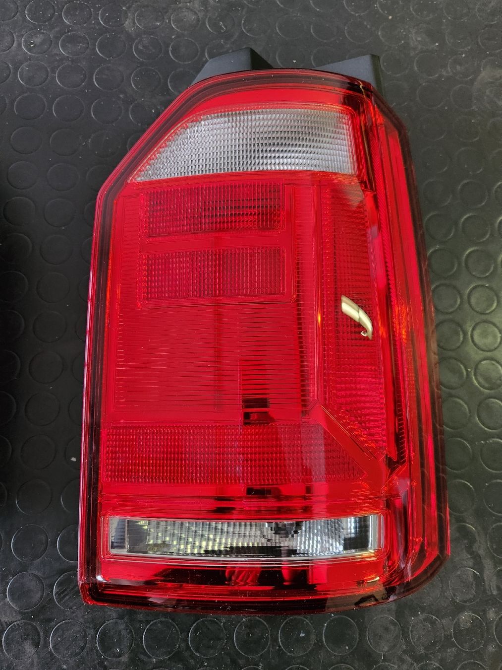 VW Scheinwerfer: Original BW T6 Rückleuchte Links & Rechs – Neu (gemäss Beschreibung) aus Rümlang von AZAutozubehor 4