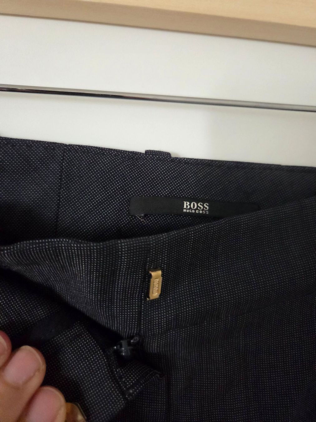 Hugo Boss Pantaloni: Businesshose – Usato da Erlen venduto da Tschirren 1