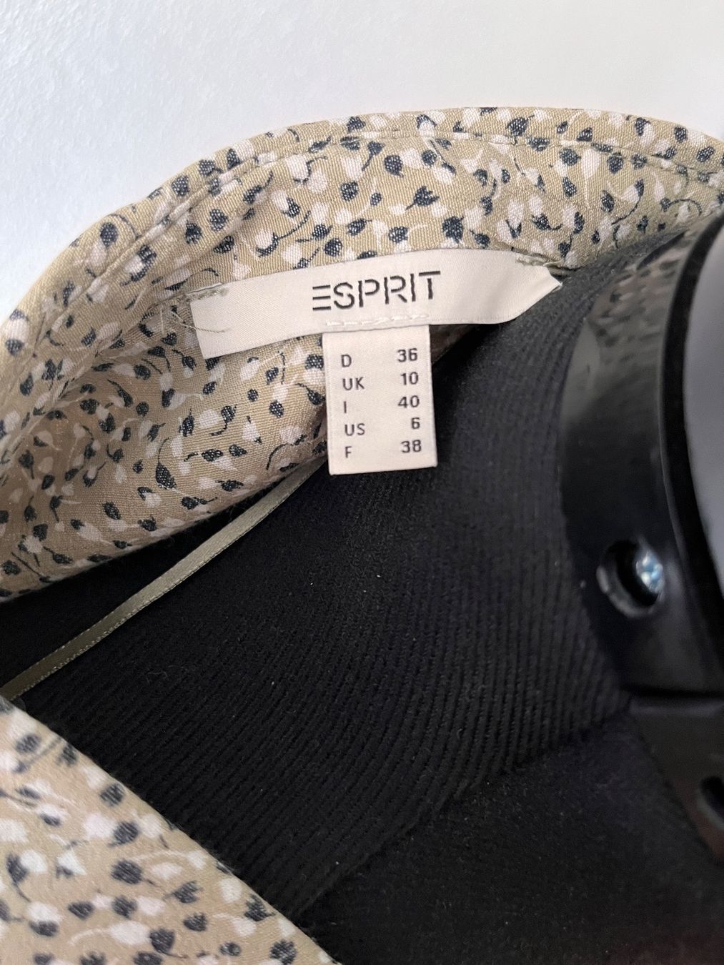 Esprit Vestiti: Grünes Sommerkleid von Esprit Gr 38 – Usato da Buchs SG venduto da Vrenilein 3