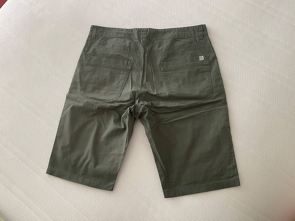 Tom Tailor Pantaloni: Herren Short  Gr. 32  guter Zustand – Usato da Emmenbrücke venduto da ced_f8tz 1