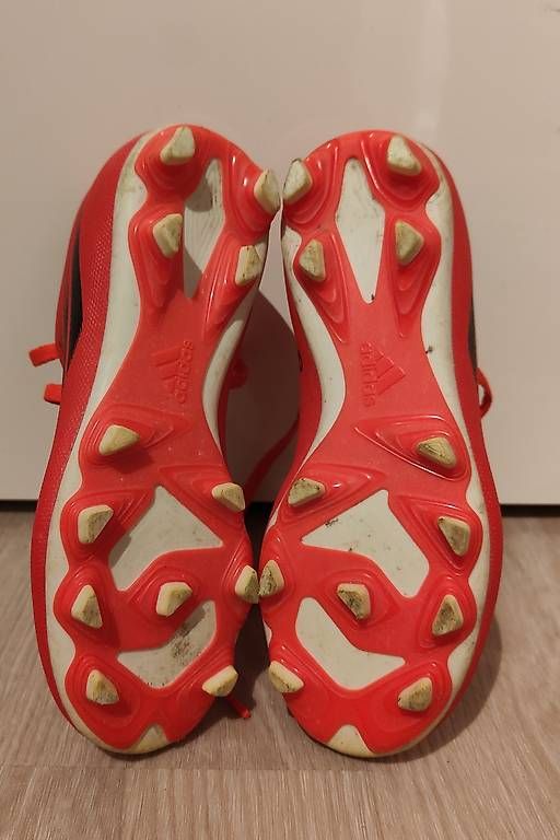 Scarpe per ragazzi: Scarpe calcio Adidas 32 – Usato da Magliaso venduto da mar_66sk 2