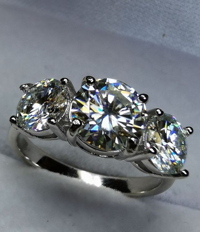 Bague D Eternite Argent Moissanite Blanc 0 80 Ct 8 Pierres Brillant Gra 3 Mm Jaune Plaque Or 612661