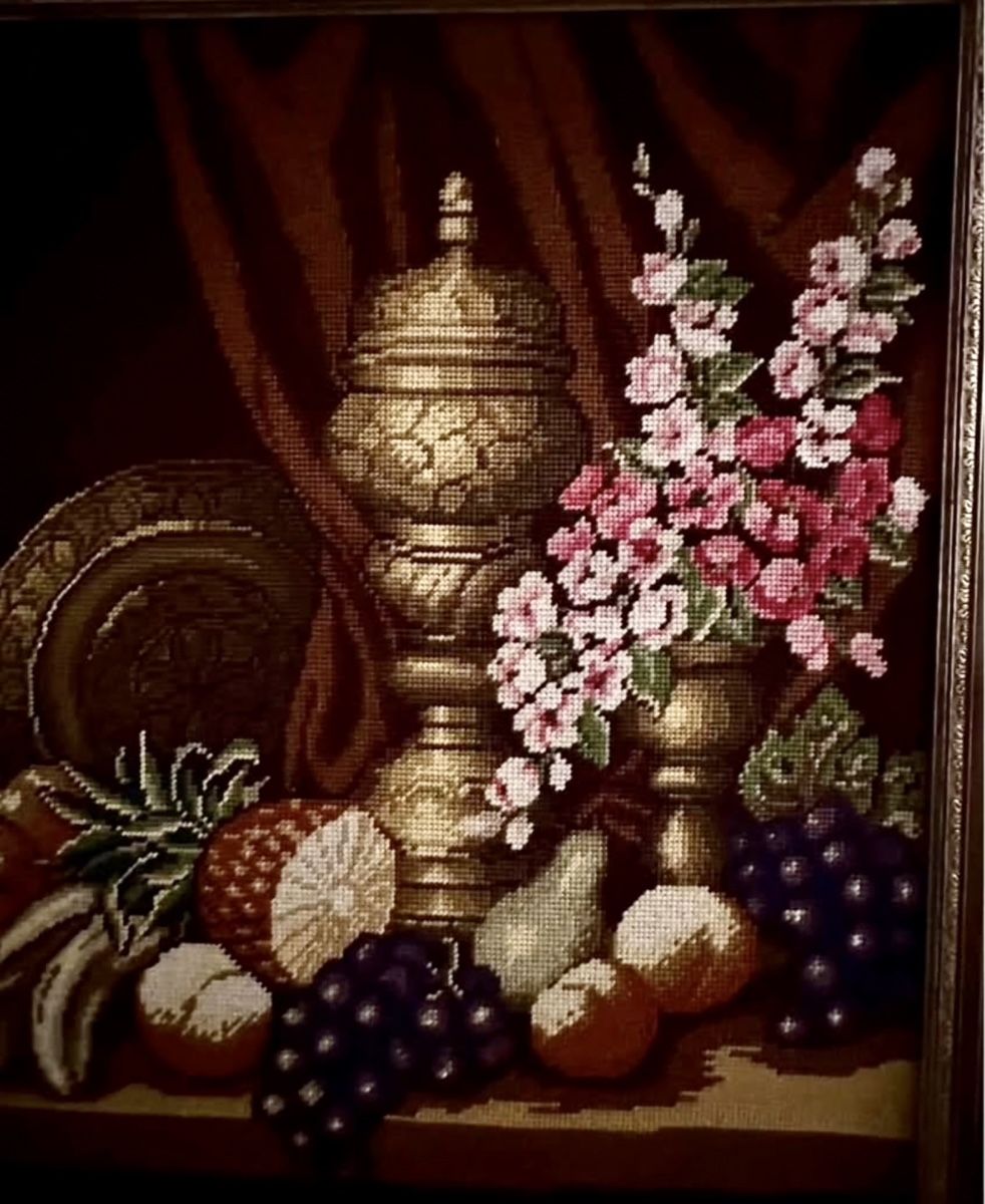 Poster & Bilder: Antiker Gobelin-Wandbehang, Goldrahmen – Gebraucht aus Menziken von cla_8qfq 3