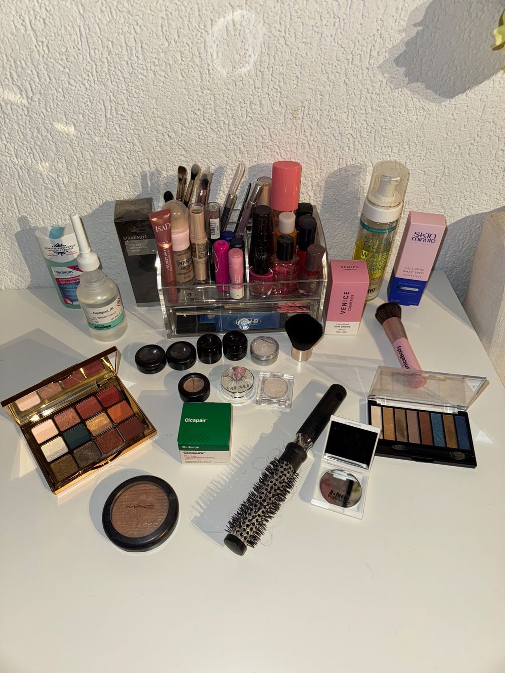 Make-up: Grosses Kosmetik-Set Make-up Konvolut – Gebraucht aus Grosswangen von Second_hand_paradise
