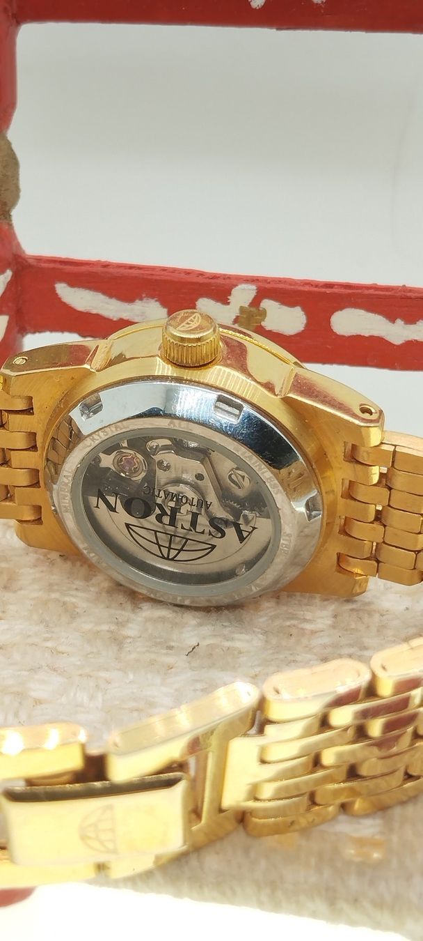 Orologi: montre astron automatique – Usato da La Chaux-de-Fonds venduto da jac_9llg 3