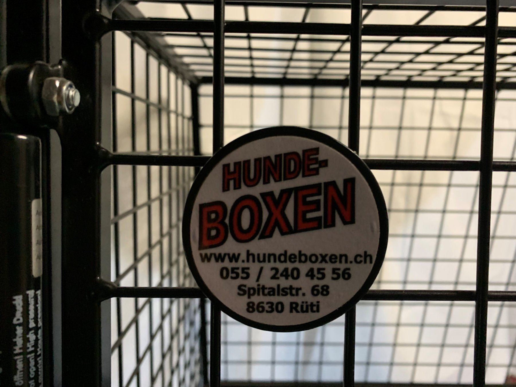Gabbie, trasporto & Sicurezza: Hundebox - Transportbox – Usato da Eschlikon TG venduto da Cr0 6