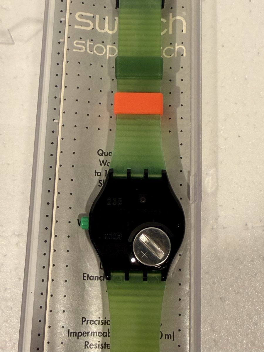 Swatch Uhren: Swatch STOP Watch green band, black case – Gebraucht aus Lausanne von artnouveau05 2