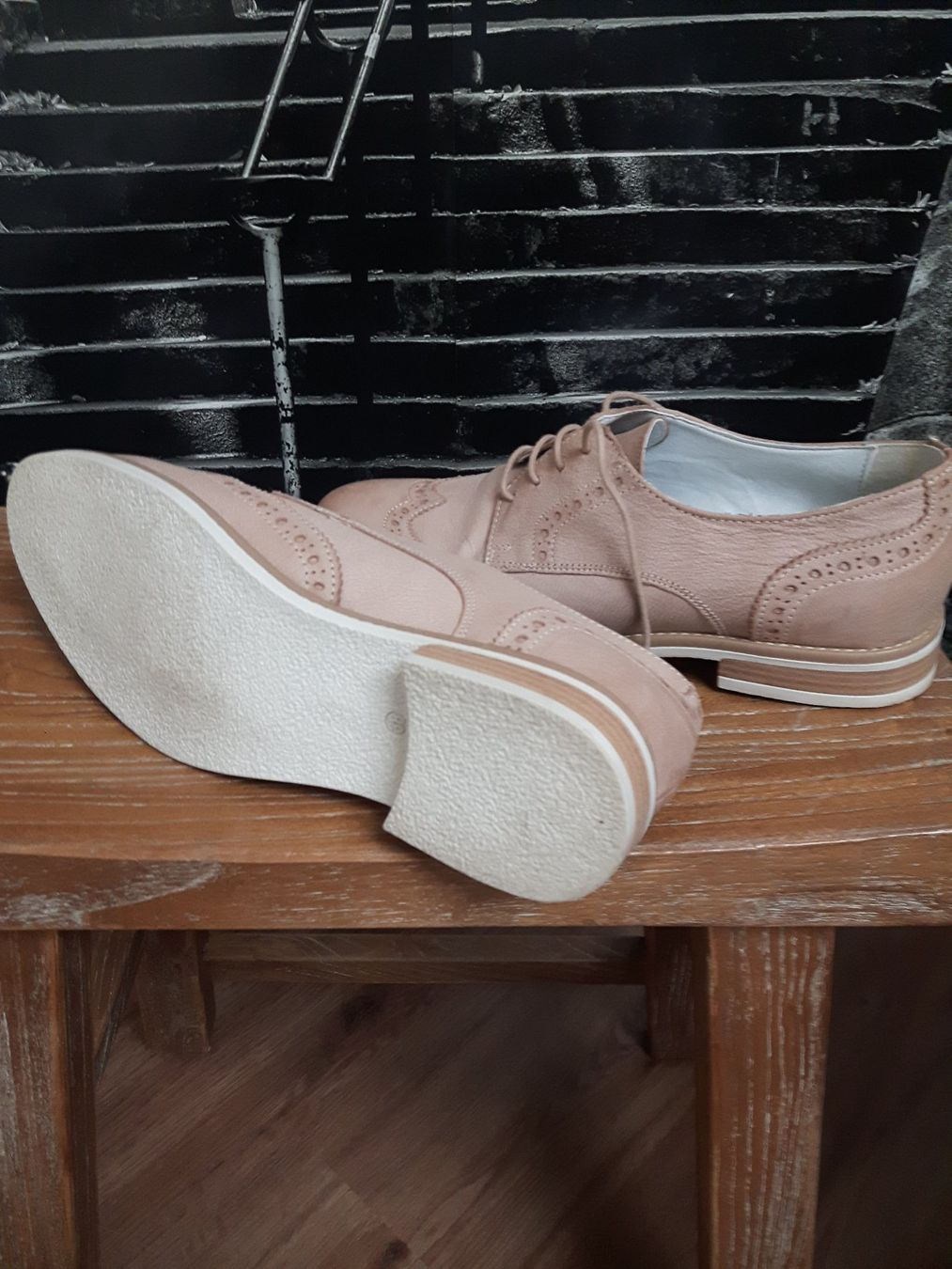 Scarpe da donna: Brogues Leder Schnürschuhe Gr. 38 nude beige – Usato da Beckenried venduto da SylvkensWorld 3