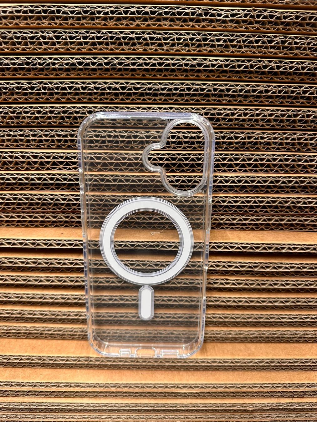 Apple Cover & Protezioni schermo: Housse iPhone 17 MagSafe transparente neuve – Usato da Paudex venduto da Deals_Suisse 1