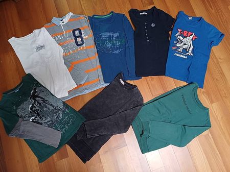 8tlg. Kleiderset, Gr. 140, Pullover/Shirts