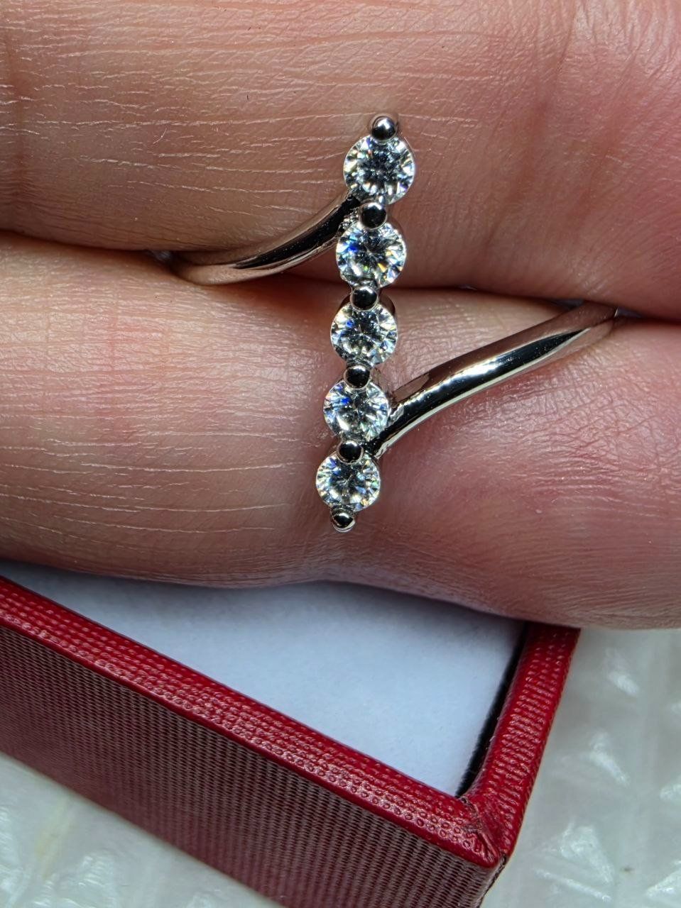 Anelli: Bague argent avec diamants de moissanite certifiés GRA – Nuovo e nell'imballaggio originale da Reconvilier venduto da Tsma67 4