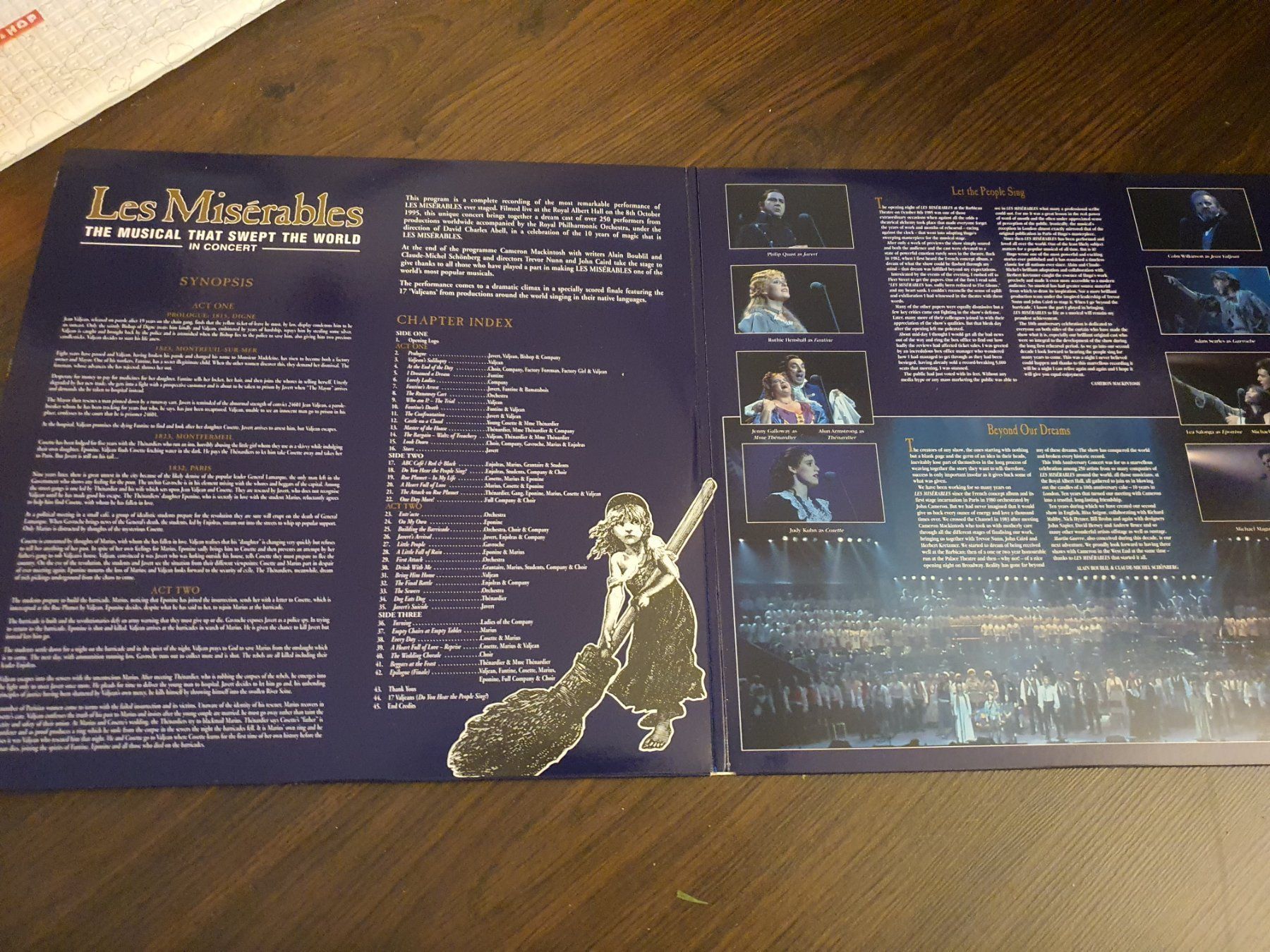 Tutti i DVDs: Laserdisc les miserables 1995 royal alb. – Usato da Baden venduto da swiss-alps 2