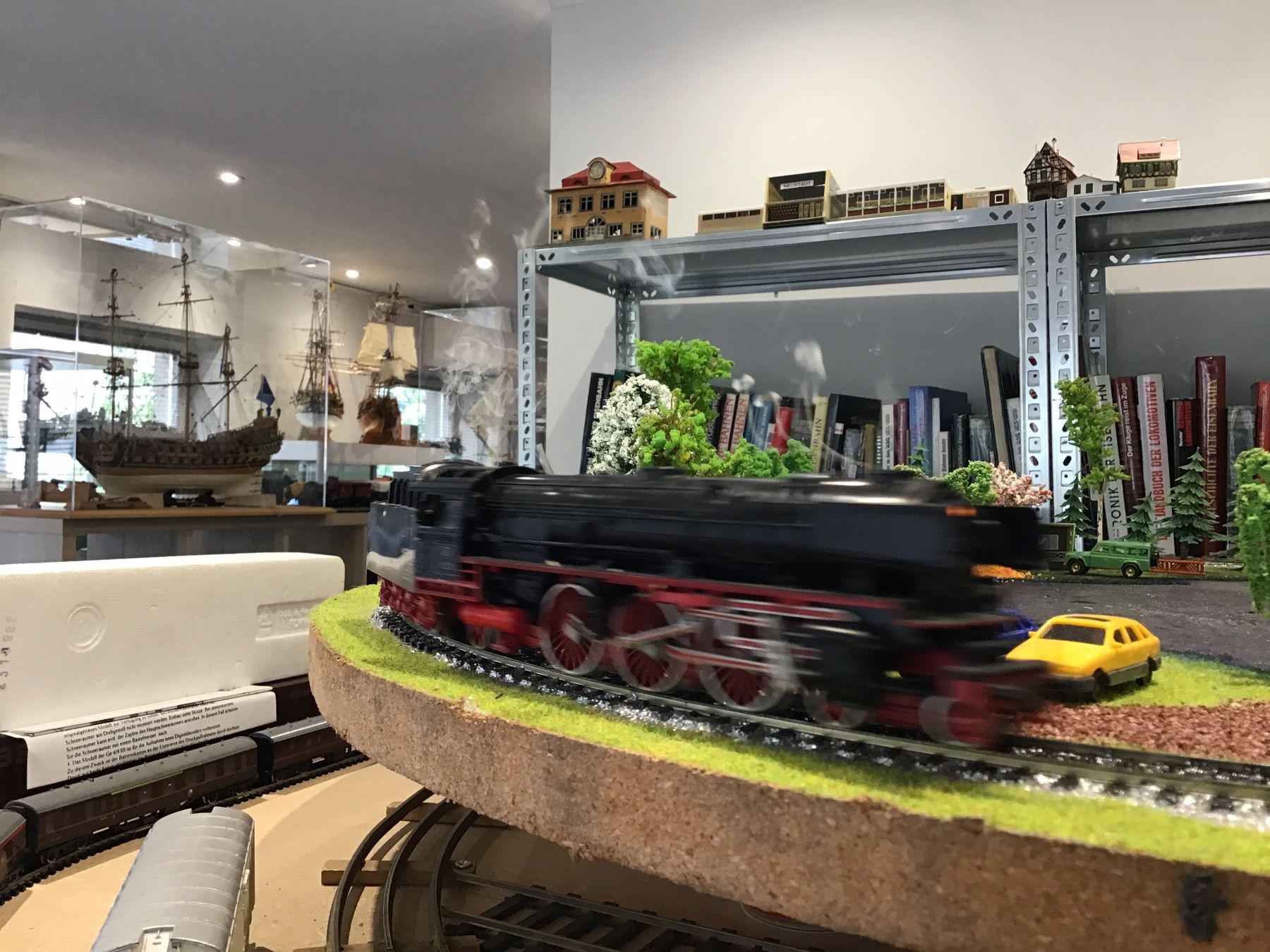 Fleischmann Modellini di ferrovie: fleischmann H0 Dampflok BR 01 097 gleichstrom – Usato da Männedorf venduto da Spezial-Modelle 1