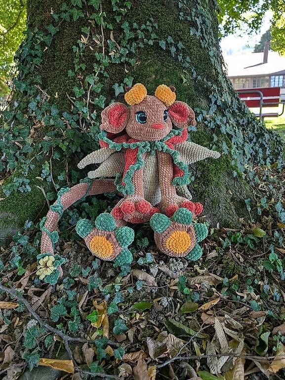Giocattoli: Amigurumi Feenkönigin "Faelorya" 62 cm – Nuovo (secondo la descrizione) da Beromünster venduto da Shelly9296