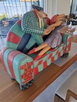 Ausgefallene Holzskulptur "Hunde auf Sofa", Unikat Deko!