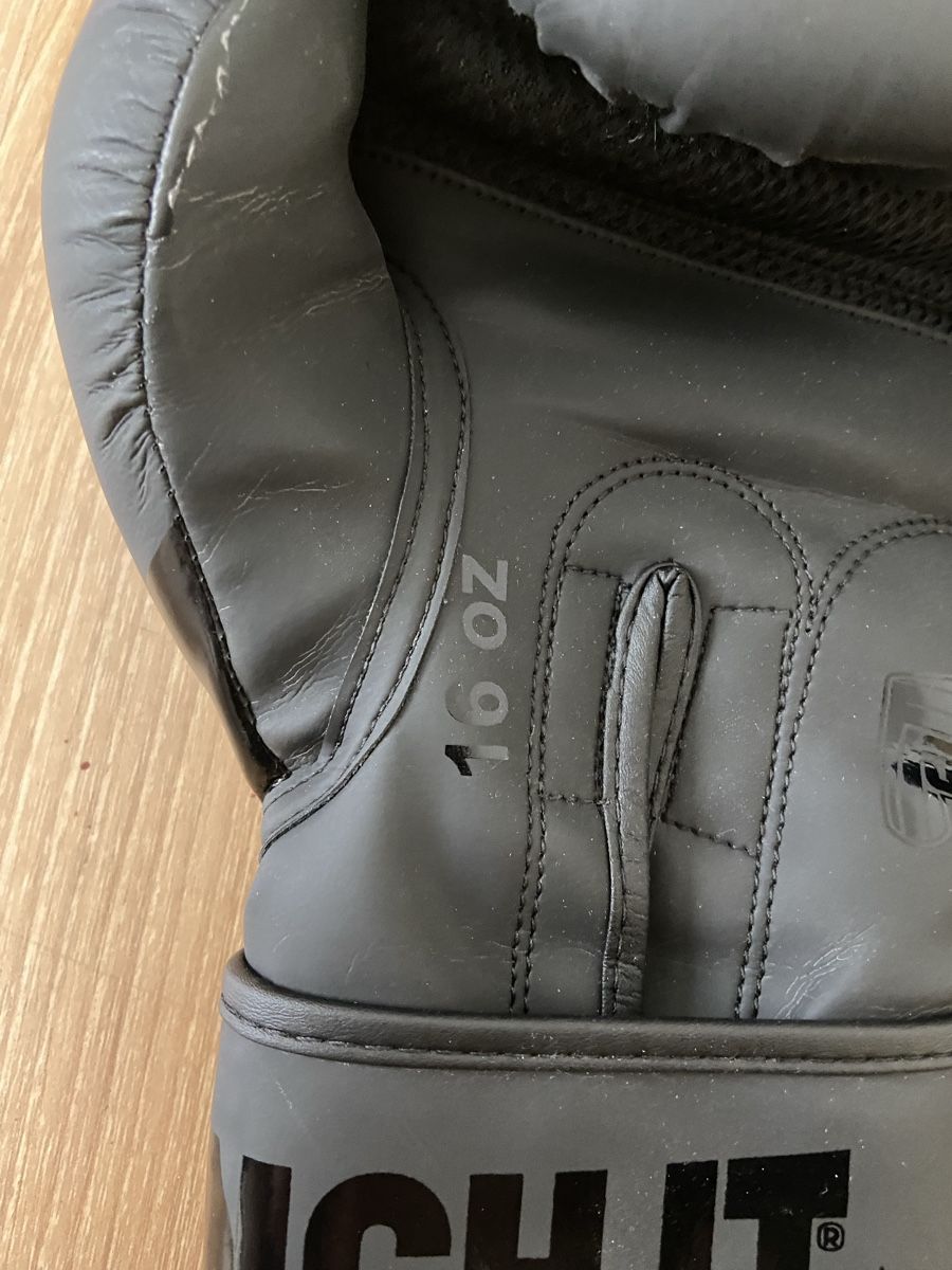 Altri accessori da uomo: Boxhandschuhe – Usato da Olten venduto da jon_wfq7 2