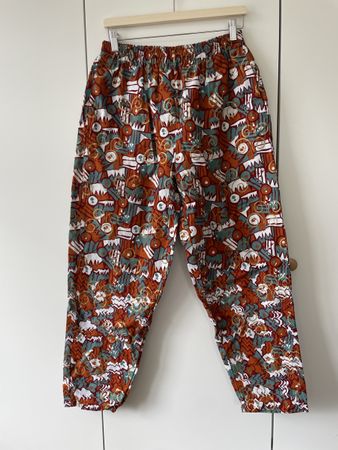 Stoffhose aus Afrika mit coolem Grafik-Muster, Gr M/L