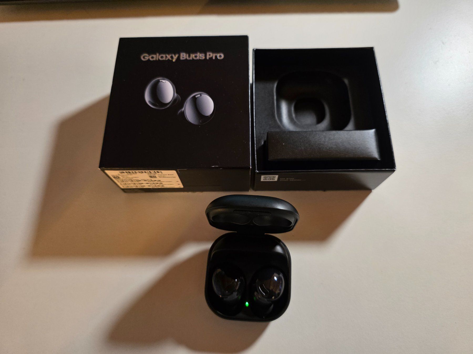 Samsung Cuffie: Samsung Galaxy Buds Pro, OVP – Nuovo (secondo la descrizione) da Wallisellen venduto da SkipG45 2
