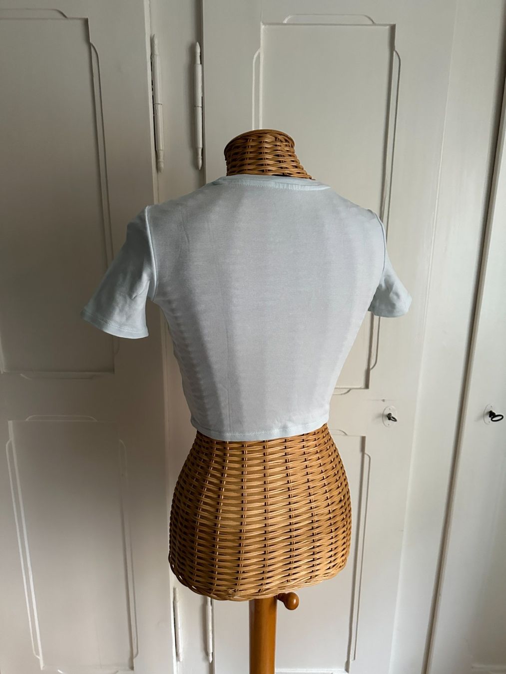 Tally Weijl T-Shirts: Cropped T-Shirt hellblau "Happy Daze" XS – Gebraucht aus Zürich von Diazaio 2