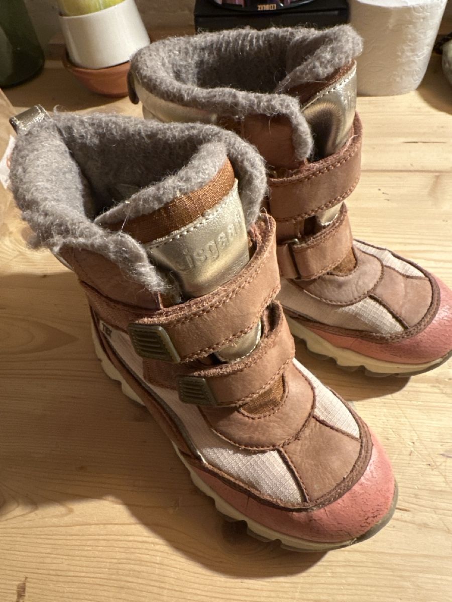 Bisgaard Herrenschuhe: Winterschuhe Bisgaard – Gebraucht aus Zuerich von Christina.h