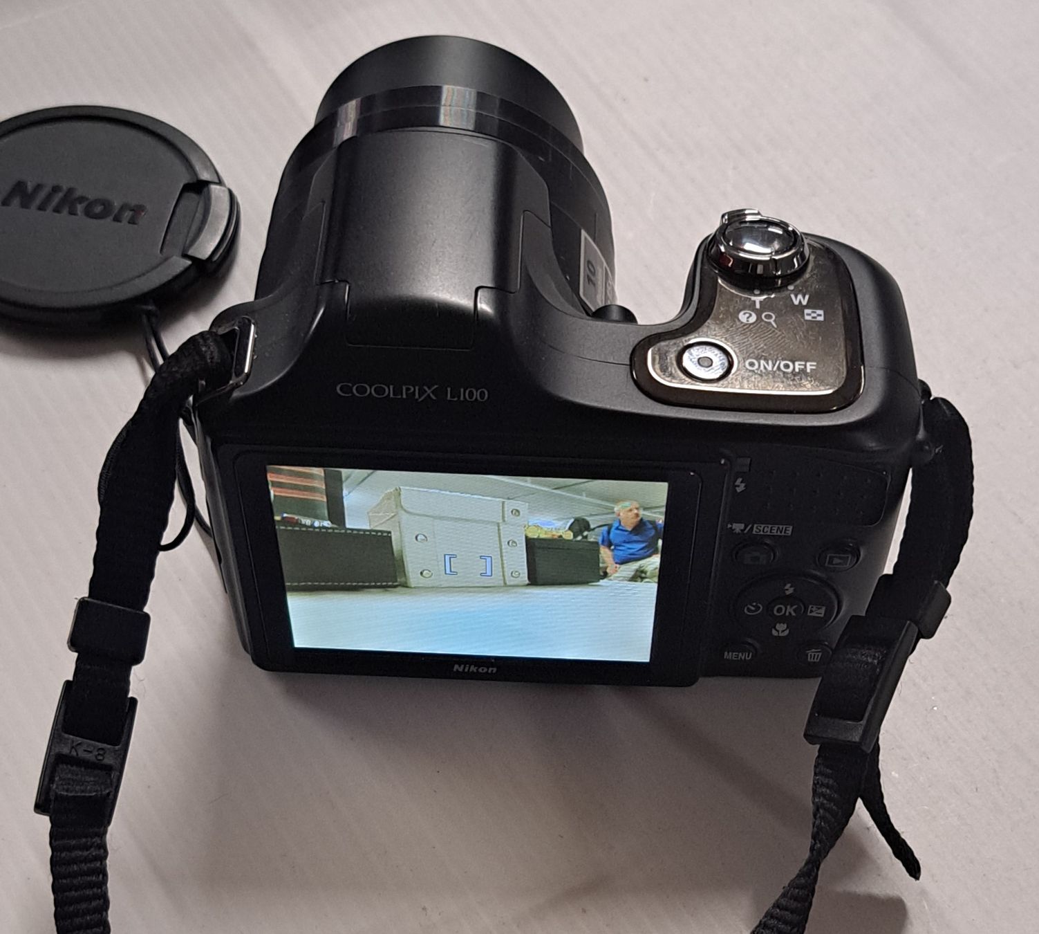 Coolpix Fotocamera: Nikon Digital Kamera COOLPIX L100 – Usato da Biel/Bienne venduto da Sasha4u 4