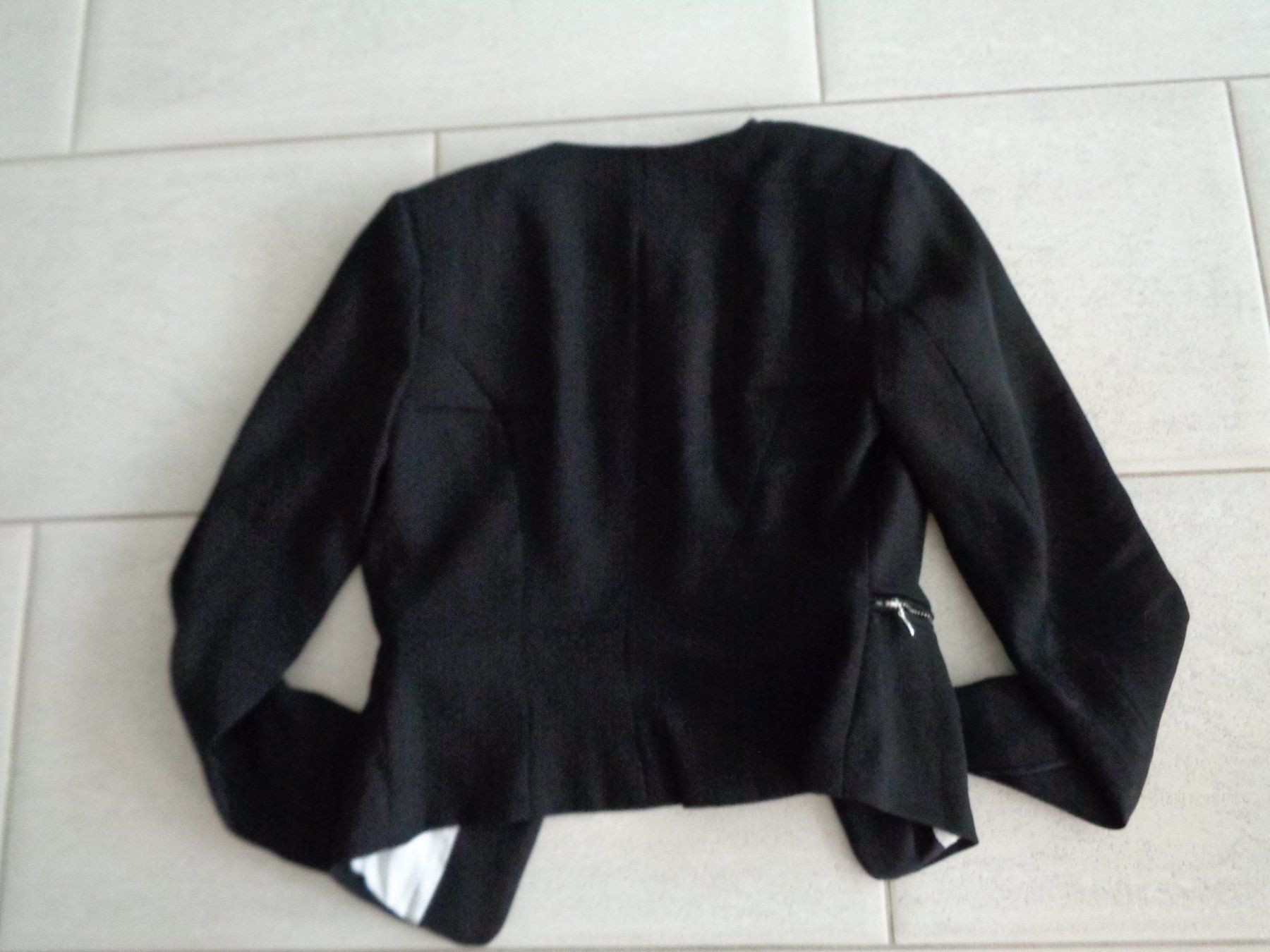 H&M Giacche: BLAZER H&M GR.32 – Usato da Rotkreuz venduto da sab_q2c2 2