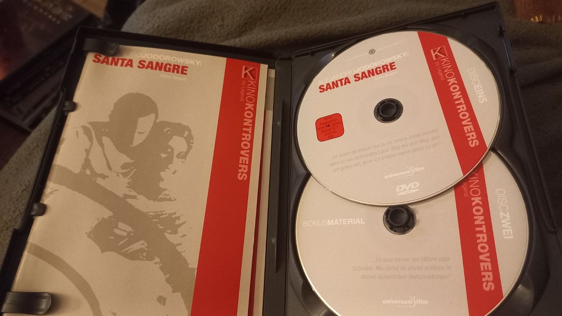 Alle DVDs: Santa Sangre DVD Kino Kontrovers – Gebraucht aus Olten von Donatello1984 2
