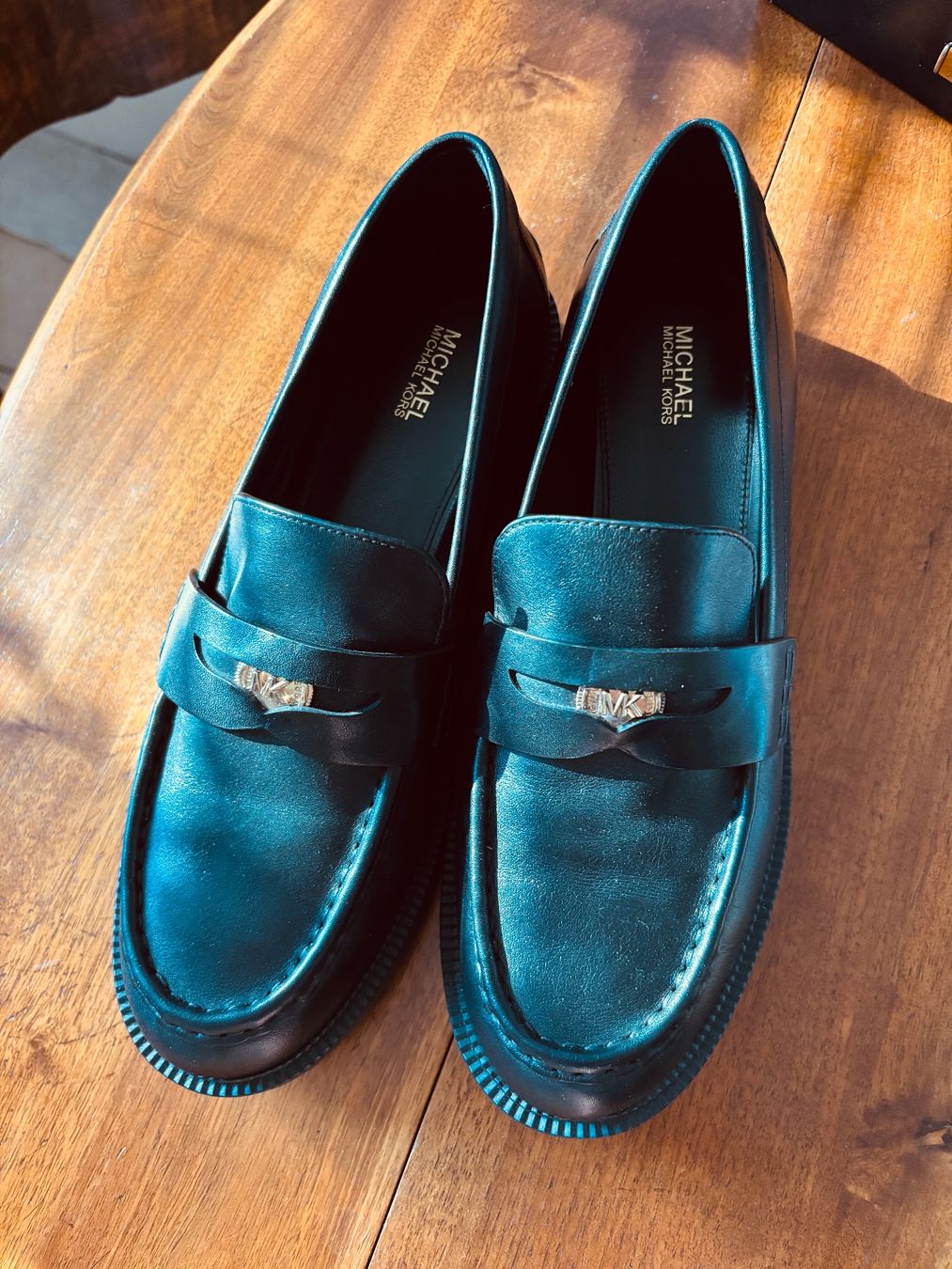 Michael Kors Chaussures femmes: Loafers – D'occasion à Genève par bea_f5qp 1